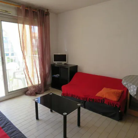 A Avec Terrasse, Cuisine Equipee Et Vue Marina - Fr-1-472-149